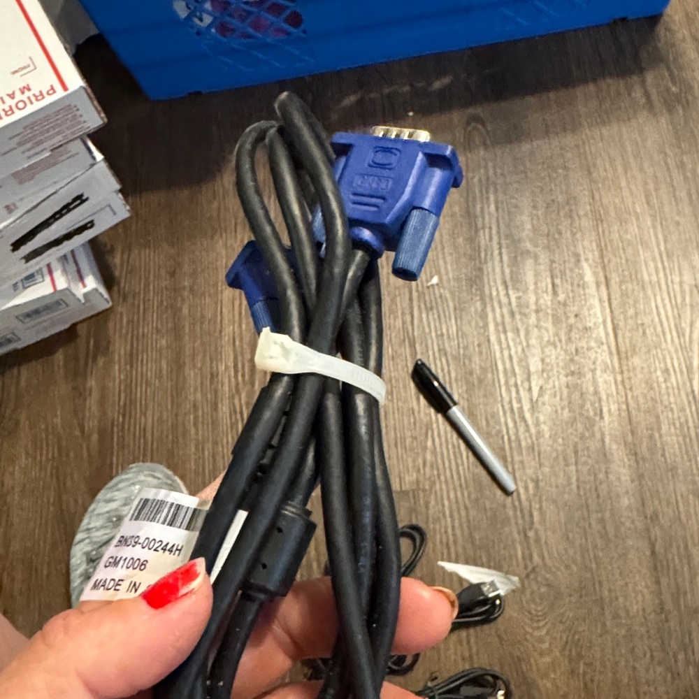 Universal Monitor Cable